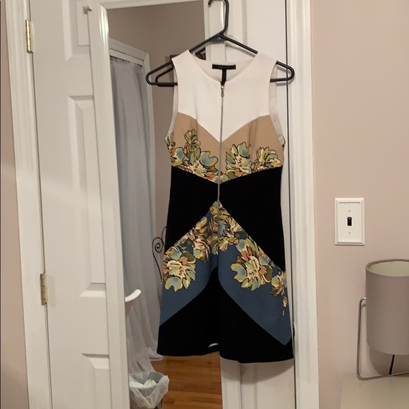 BCBGMaxAzria Dresses & Skirts - BCBG dress in size 02